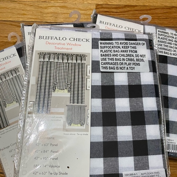 Buffalo Check Four Curtain Panels (2 pair) 42x63 NWT - Picture 4 of 5